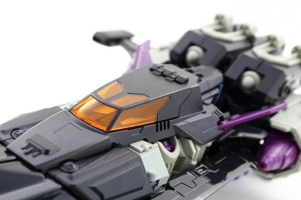 Mastermind Creations Carnifex Unofficial IDW Style Overlord Extensive In Hand Gallery 16 (16 of 31)